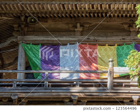 日龍寺高澤觀音寺院內的景色，該寺有一座由北條政子捐贈的寶塔 123564496