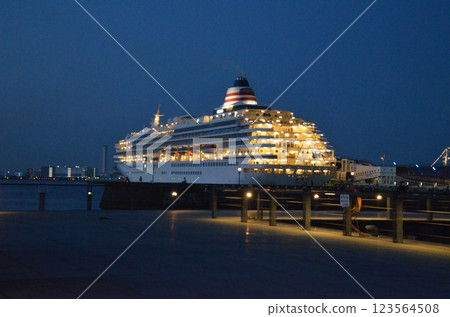 山下公園 123564508