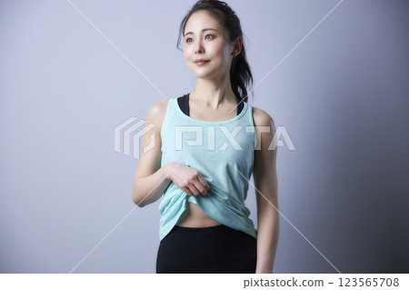 Young woman in sportswear Young woman in sportswear 123565708