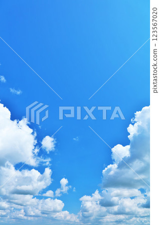 夏天藍天和雲彩 夏天藍天和雲彩 123567020