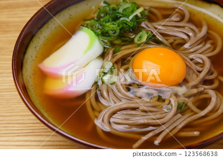 Tsukimi蕎麥麵 123568638