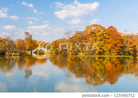 北海道的秋天：大沼公園的紅葉 123568752