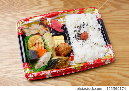 Makunouchi午餐盒 123569174