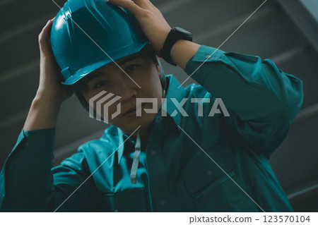 Electrical worker  123570104
