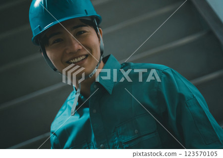 Electrical worker  123570105