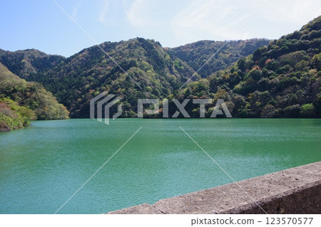The reservoir of the Dainichigawa Dam in Minamiawaji City, Hyogo Prefecture 123570577