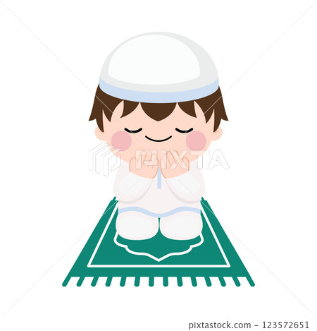 Cute muslim boy praying pose 123572651