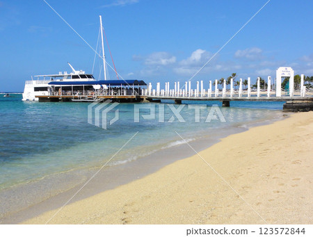 Waikiki boat dock Waikiki boat dock 123572844