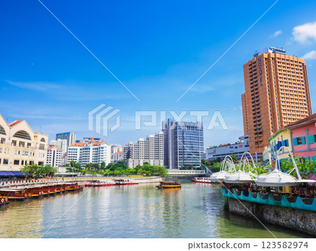 Singapore Clarke Quay 123582974