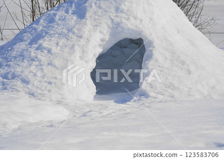 Handmade snow igloos Handmade snow igloos 123583706