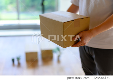 移動 123586150