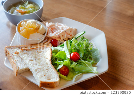 Healthy breakfast plate set 123590920