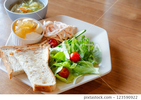 Healthy breakfast plate set 123590922