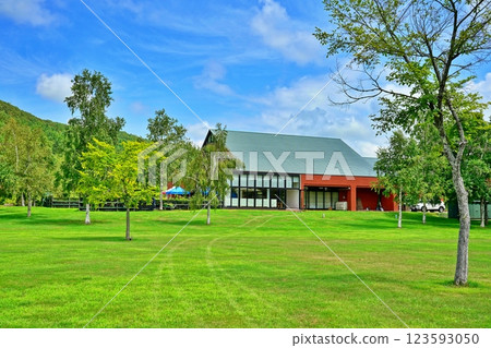岩石見澤公園玫瑰園休息處風景 岩石見澤公園玫瑰園休息處風景 123593050
