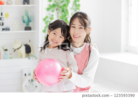 托兒所託兒所託兒所 托兒所託兒所託兒所 123593390