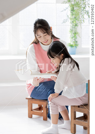 托兒所託兒所託兒所 123593402