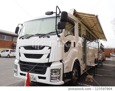 Mobile blood donation vehicle 123597904