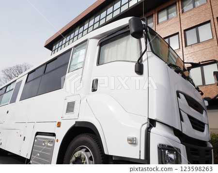 流動捐血車 123598263