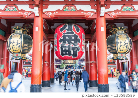 淺草寶藏門和淺草寺的「東京」景觀 淺草寶藏門和淺草寺的「東京」景觀 123598589