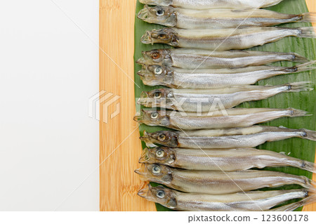 Delicious to eat: Male Sakhalin Shishamo 123600178