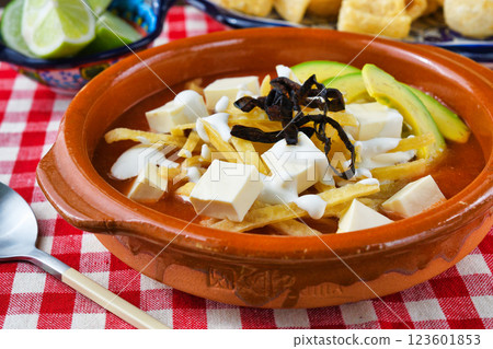 Mexican cuisine Sopa de Tortilla (Sopa Azteca) 123601853