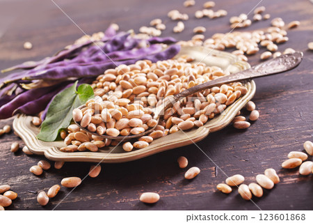dried beans texture. Food background. Close up. Bean background and textured. Background of bean. 123601868