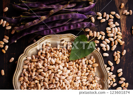 dried beans texture. Food background. Close up. Bean background and textured. Background of bean. 123601874