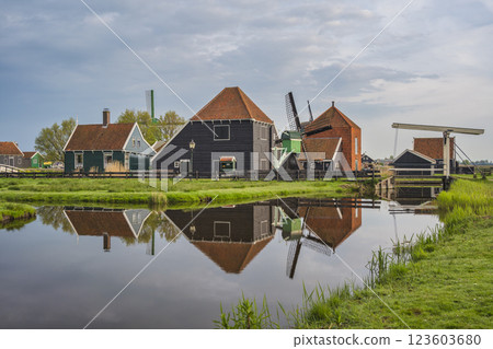 Dutch Windmill and traditional house at Zaanse Schans Village, Amsterdam Netherlands Dutch Windmill and traditional house at Zaanse Schans Village, Amsterdam Netherlands 123603680