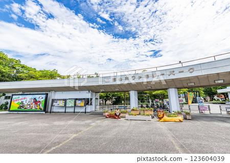Toyama City, Toyama Prefecture A zoo with a variety of animals - Toyama City Family Park 123604039