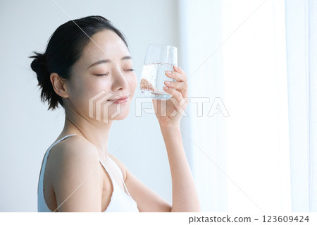 Young woman healthy skin care portrait Young woman healthy skin care portrait 123609424