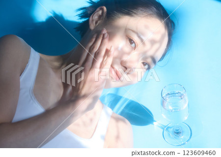 Young woman healthy skin care portrait 123609460