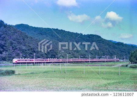 1980年運行於北陸本線的特快列車 1980年運行於北陸本線的特快列車 123611007