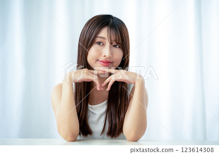 Beauty image of young women 123614308