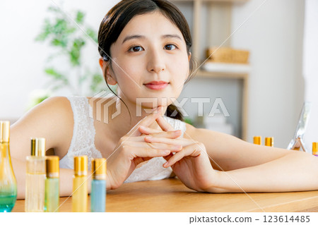 少婦，美人像』 123614485