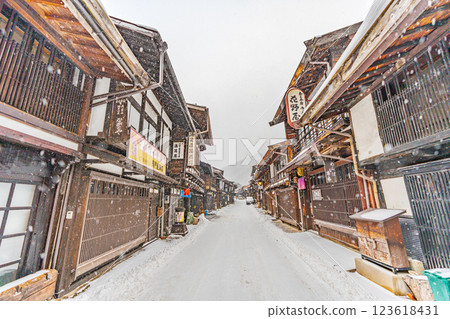 Naraijuku: A post town in the snow in winter Naraijuku: A post town in the snow in winter 123618431