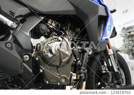 鈴木 V-Strom 800 引擎、齒輪和離合器 123619702