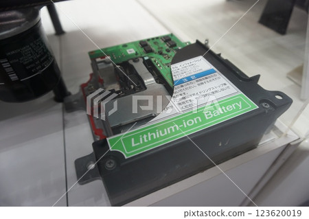 SUZUKI Enecharge battery internal structure SUZUKI Enecharge battery internal structure 123620019