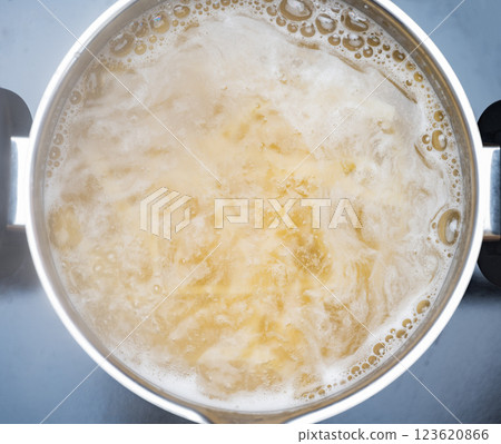 a pot of pasta a pot of pasta 123620866
