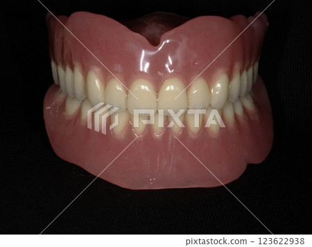 denture denture 123622938