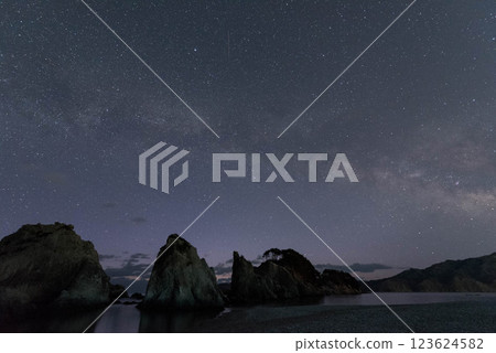 The strange rock formations, starry sky and Milky Way at Jodogahama Beach, a tourist attraction in Miyako City, Iwate Prefecture, in winter The strange rock formations, starry sky and Milky Way at Jodogahama Beach, a tourist attraction in Miyako City, Iwate Prefecture, in winter 123624582