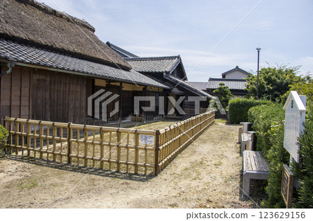 A foster house of Shinmei Nankichi 123629156