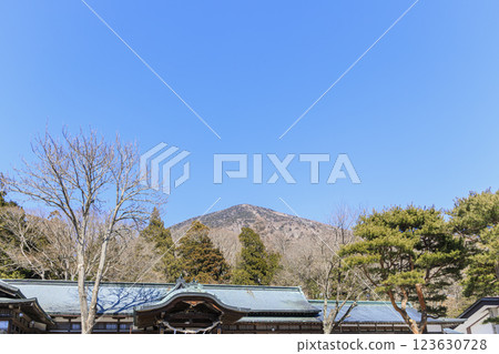 Futarayama Shrine Nakamiya Nikko 123630728