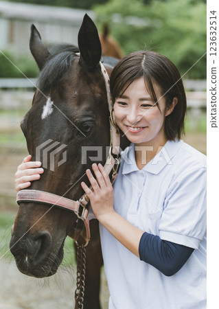 馬 馬兒 女生 123632514