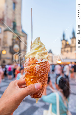 Chimney cake with ice cream in Prague 123635245