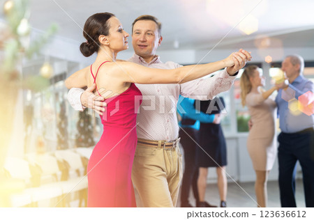 Adult couple dancing 123636612