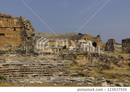 土耳其、棉花堡、希拉波利斯遺址 123637950