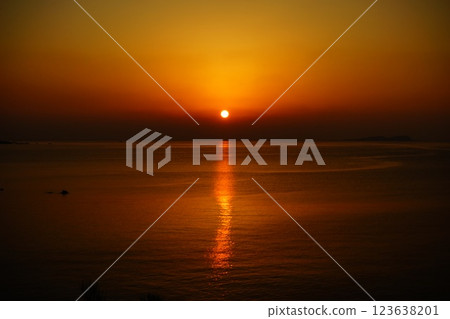 <Goto scenery> Abumise lava coast at dawn 123638201