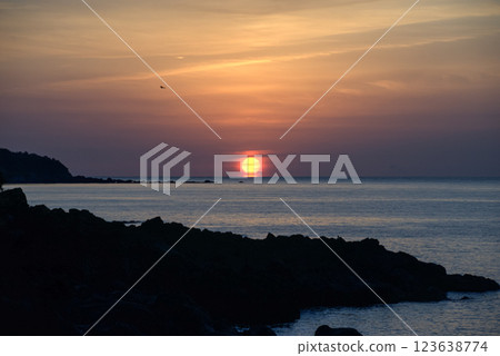 <Goto Islands at Dawn> Sunrise at Abumise Lava Coast <Goto Islands at Dawn> Sunrise at Abumise Lava Coast 123638774