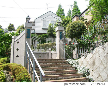 山手義大利花園入口（神奈川縣橫濱市） 123639761