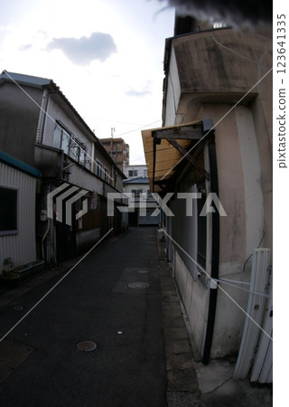 使用18mm單焦廣角鏡頭拍攝的快照。 使用18mm單焦廣角鏡頭拍攝的快照。 123641335